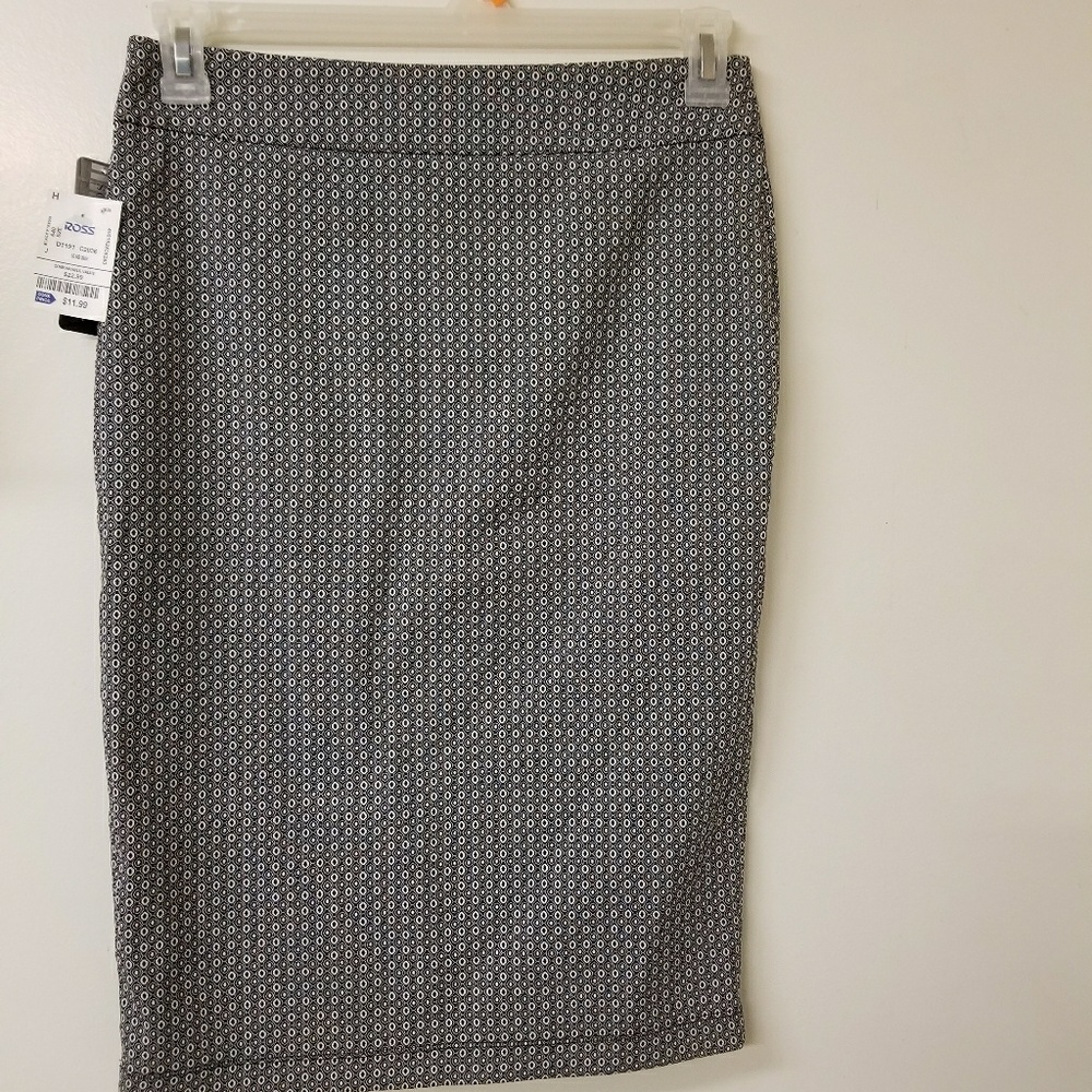 Pencil skirt